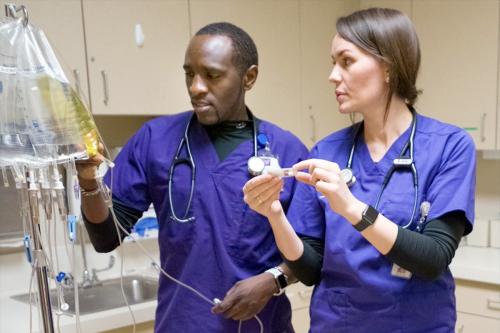 2 Nursing Students at Minneapolis College