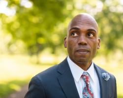 headshot of Yohuru Williams