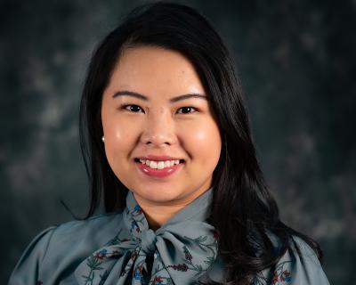Portrait photo of Tiffany Lor 